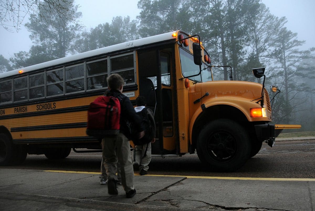 cartable - bus écolier - enfants