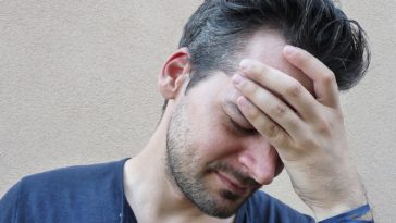 mal de tête maux de tête névralgie d'arnold